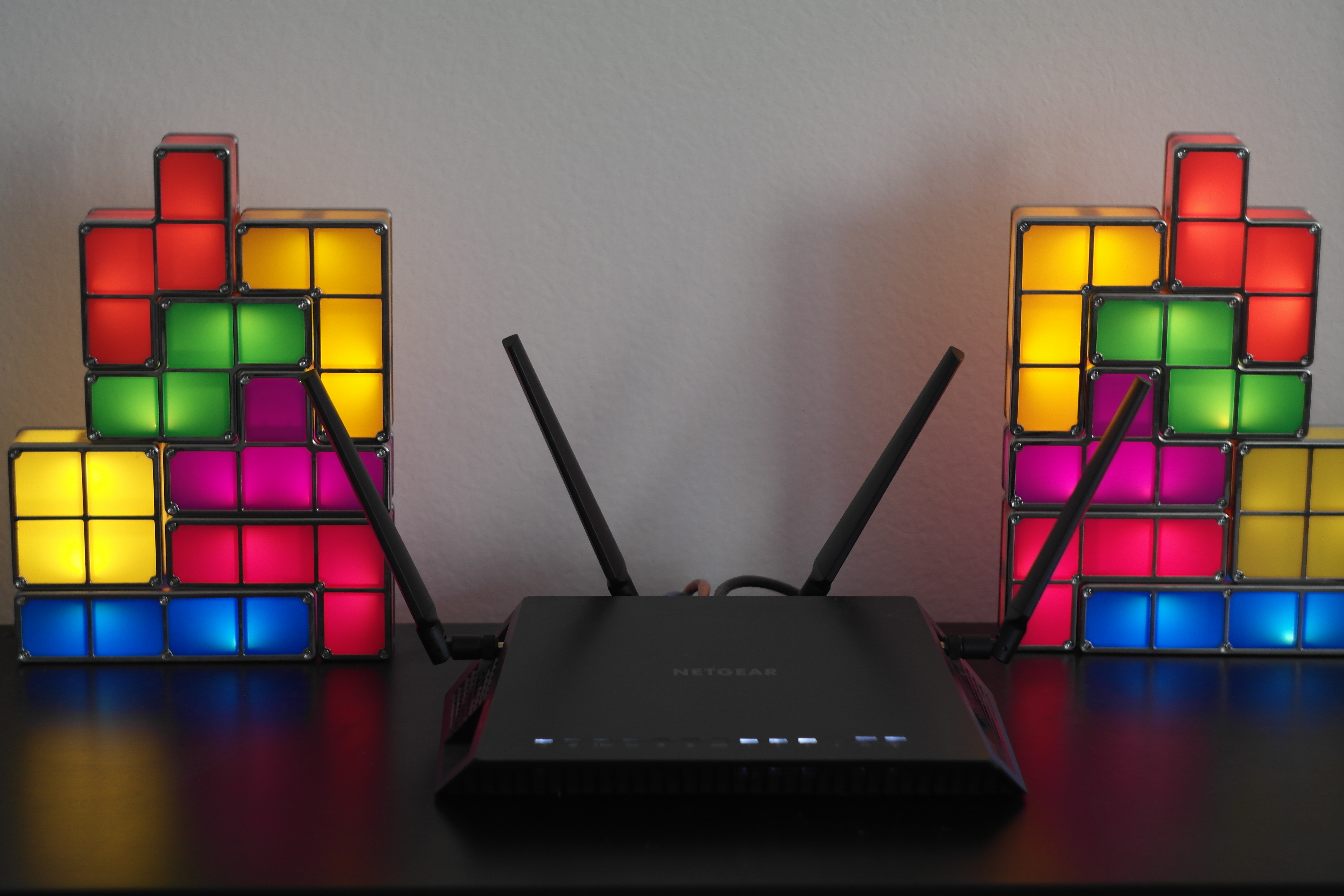 A wireless router with antennas at various angles