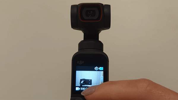 Flipcamera.gif